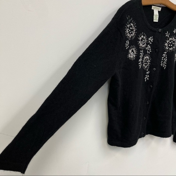 Orvis Embellished Cardigan - Picture 4 of 7